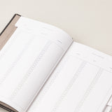 Diario de viajes para anotar aventuras, regalo para viajeros. Traveler viajes, vive tu viaje con el diario de los viajes, sostenible con tus recuerdos haciendo turismo.