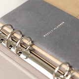 Libretas pequeñas con lista to do the list planear semana. Producto de papelería bloc notas archivable para un carpesano u archivador, weekly planner melpom.